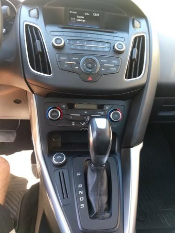 Ford Focus Fastback SE/PLUS 2.0 Automático 2016/2016 - Foto 7