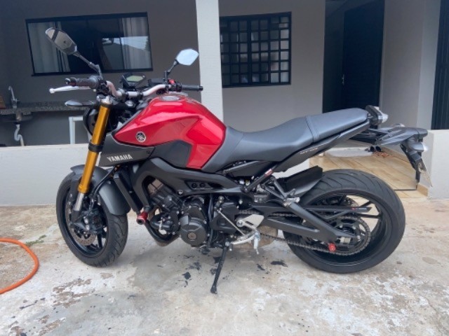 YAMAHA MT09 2018 *PARA PESSOAS EXIGENTES*