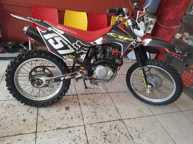 CRF230 F HONDA 2018