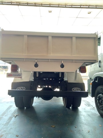 FORD CARGO 1317E