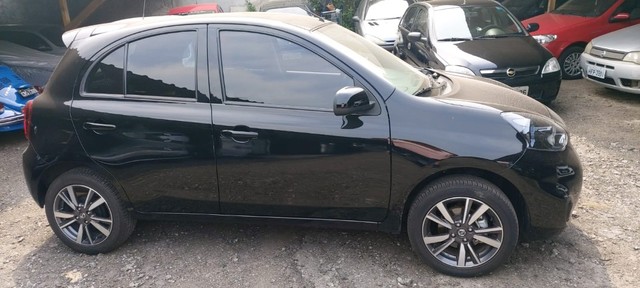 NISSAN MARCH 1.6 SL 16V FLEXSTART 4P XTRONIC