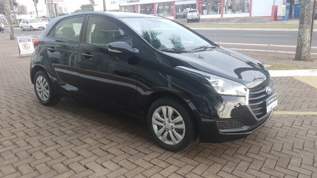 HYUNDAI HB20 COMFORT PLUS 1.6 16V MT6 PRETO 2015/2016