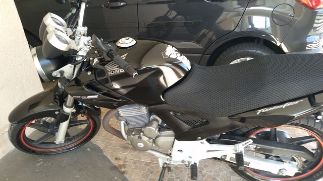 MOTO TWISTER 2008