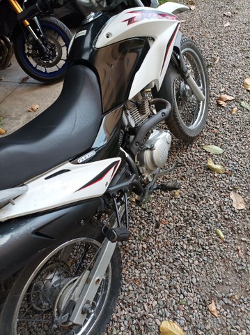 VENDO HONDA BROS 150 ANO 14