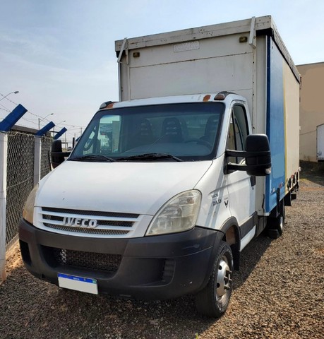IVECO DAILY 55C16 BAÚ SIDER