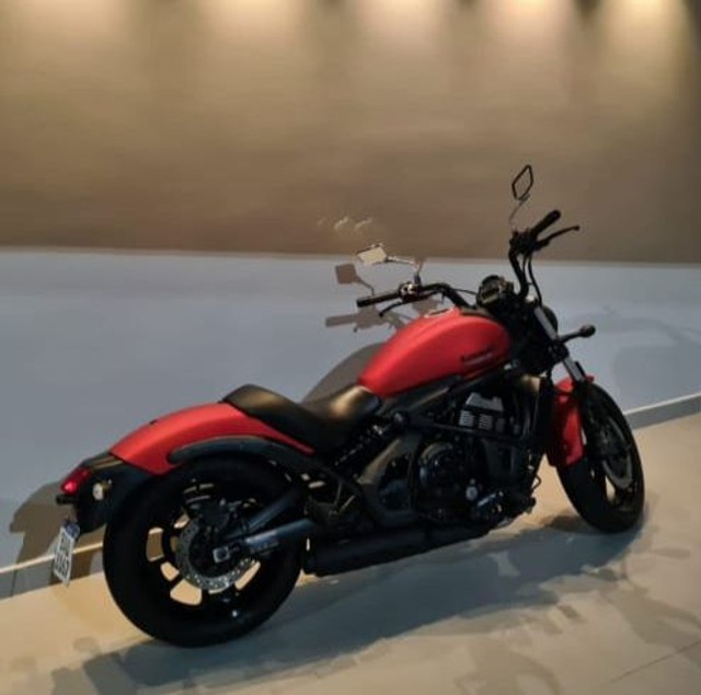 MOTO KAWASAKI VULCAN S650