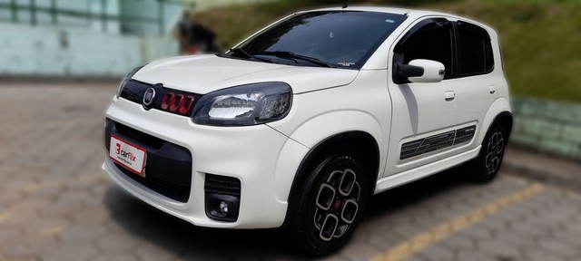 FIAT UNO SPORTING DUALOGIC 1.4 EVO FLEX 8V 4P