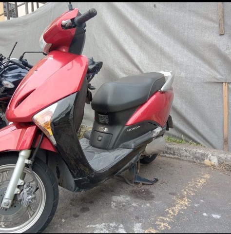 VENDO MOTO HONDA LEAD VERMELHA 2014