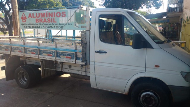 CAMINHÃO SPRINTER 412
