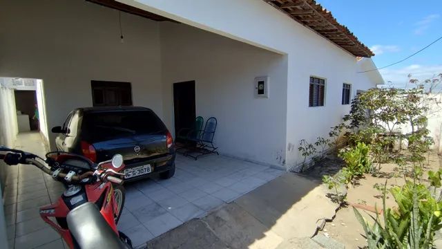 Vendo Casa 4/4 - Castelo Branco - Próximo a Praça 