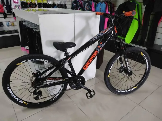 Bicicleta Gios FRX/4 Trix Freeride Aro 26 Freio a Disco 21 Velocidades  Cambios Shimano Preto Roxo Roda Preta