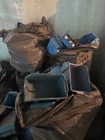 Lote de Cx de utilidade diversas  - Foto 4