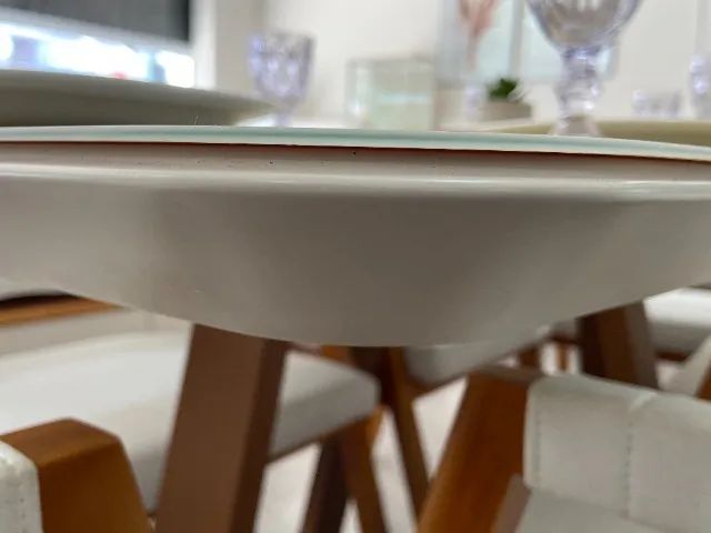 Black Friday: Mesa 1,60m com Base de Madeira Maciça e 6 Cadeiras Poltronas! - Foto 2