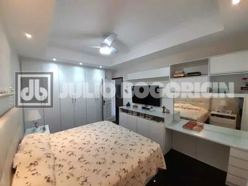 CASA - BRAZ DE PINA - 2 QUARTOS - EDICULA -TERRAÇO COBERTO - VAGA FECHADA - Foto 9