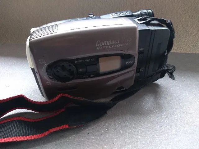 Filmadora JVC compact VHS Intelligent completa.Não aceito oferta e não faço troca. - Foto 5