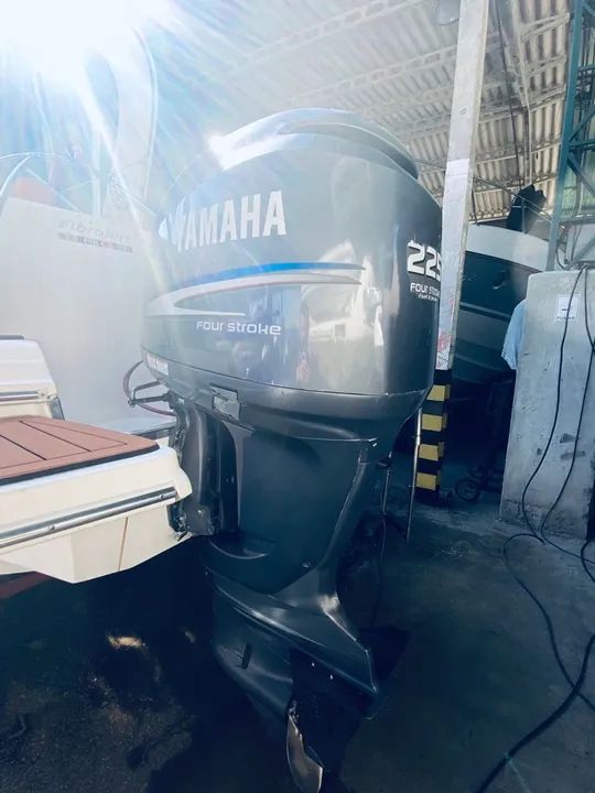 Motor de popa  YAMAHA F225 de Lancha a Gasolina - Foto 8