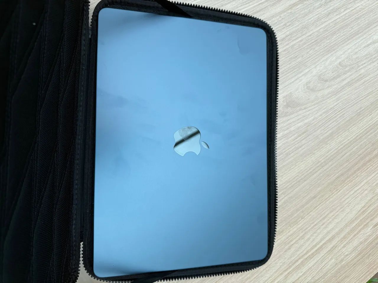 Mac book pro m3 512 gb