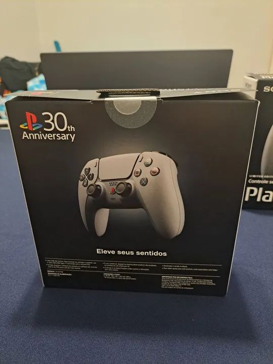 Controle DualSense Playstation 5 Edição Limitada 30th Aniversário  - Foto 2