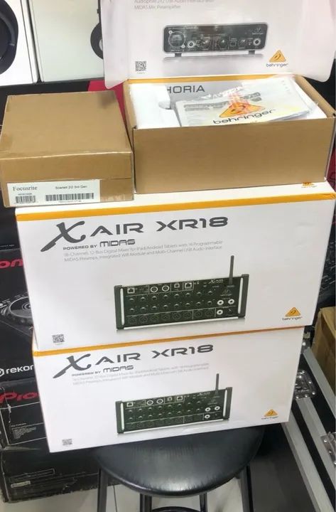 Mesa de som behringer xr18  - Foto 2