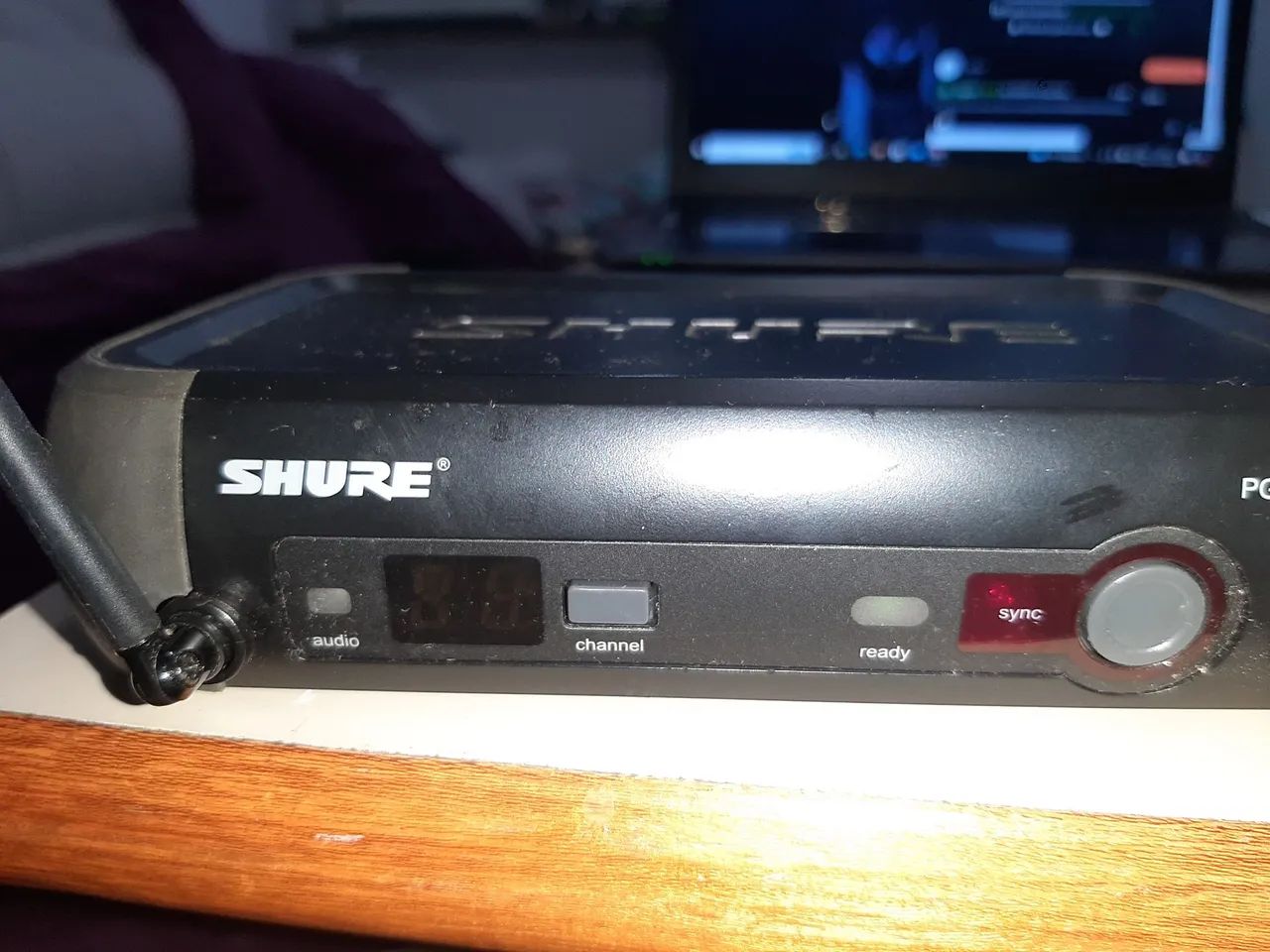 Microfone Shure SM 58 PG2X e Base PG4X