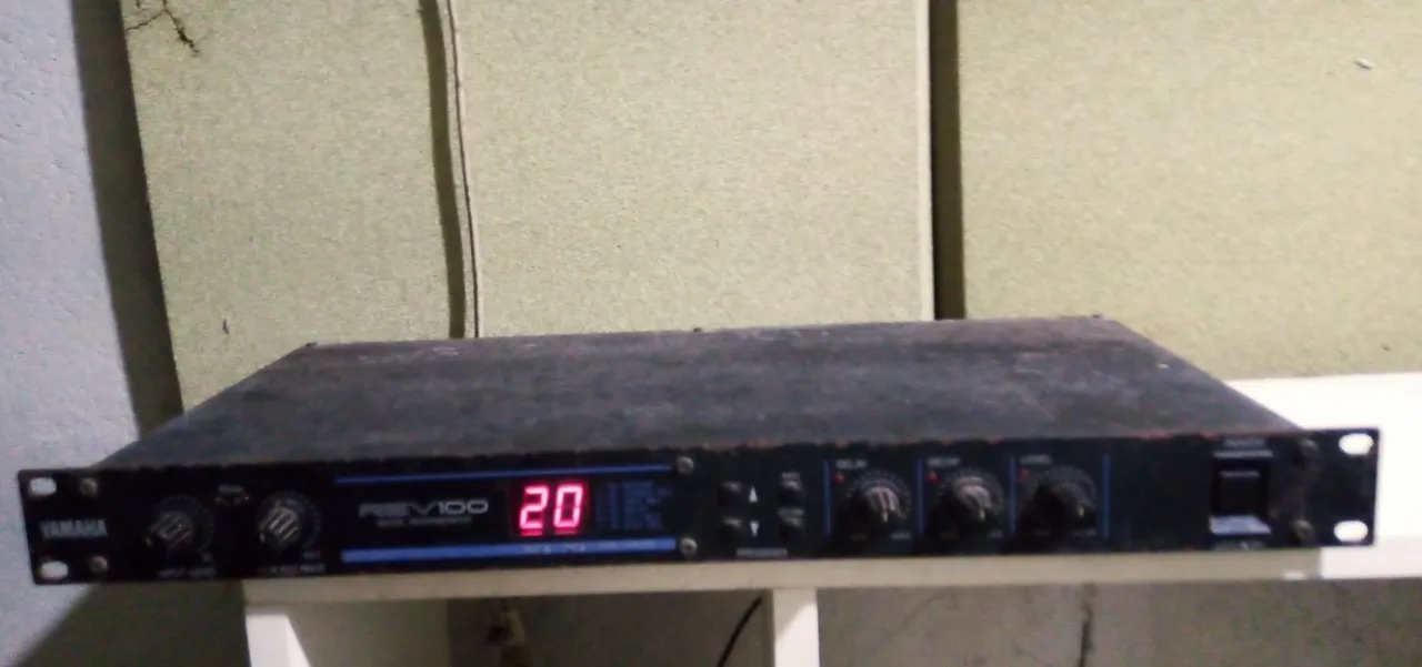 Reverb Yamaha Efeito de Voz