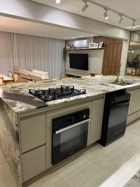 Apartamento luxuoso com 4 quartos e 4 banheiros - R$ 630.000