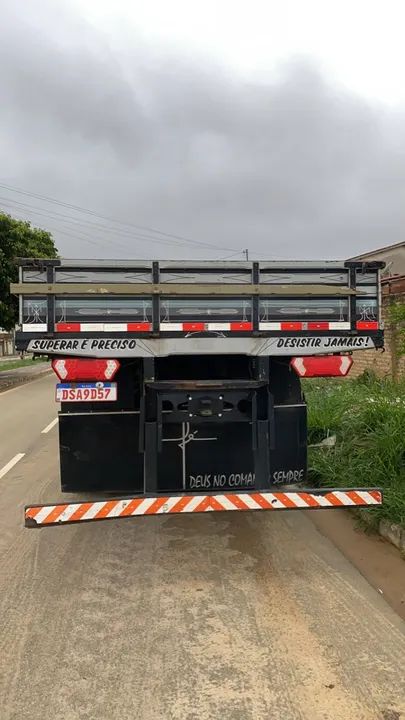 Carroceria 8.80m comprimento  - Foto 3