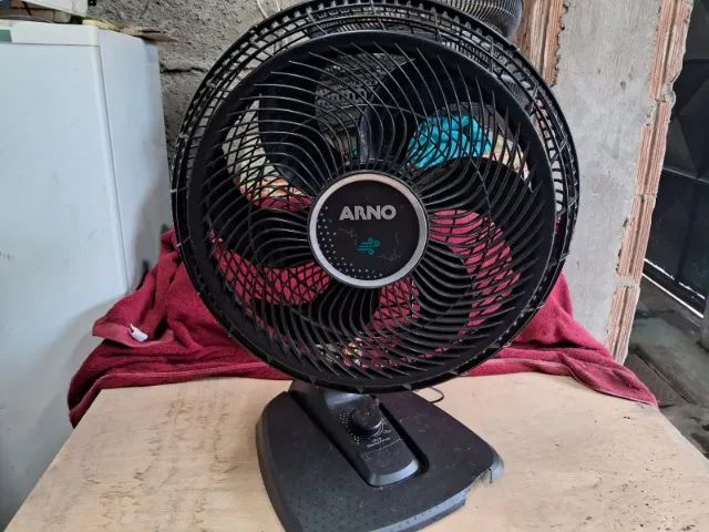 Lote de 6 ventiladores (COM DEFEITO)