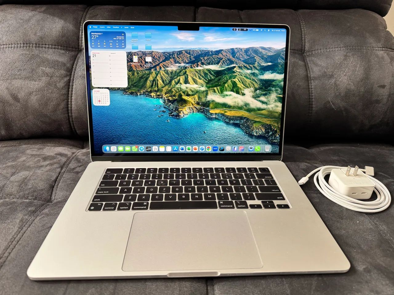 MacBook Air2023 M2 8GB 256GB SSD 15インチ Notebook MacBook Air (2023) Apple com chip M2: tela Liquid