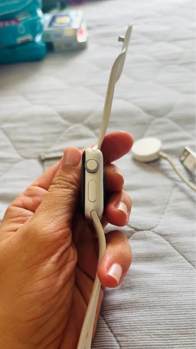 Apple Watch Series 3 38mm COM CARREGADOr - Foto 3