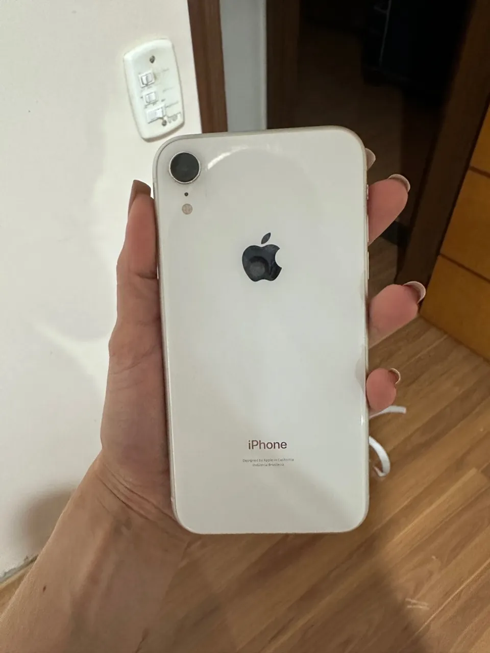 iPhone XR Branco 64Gb Sem detalhes