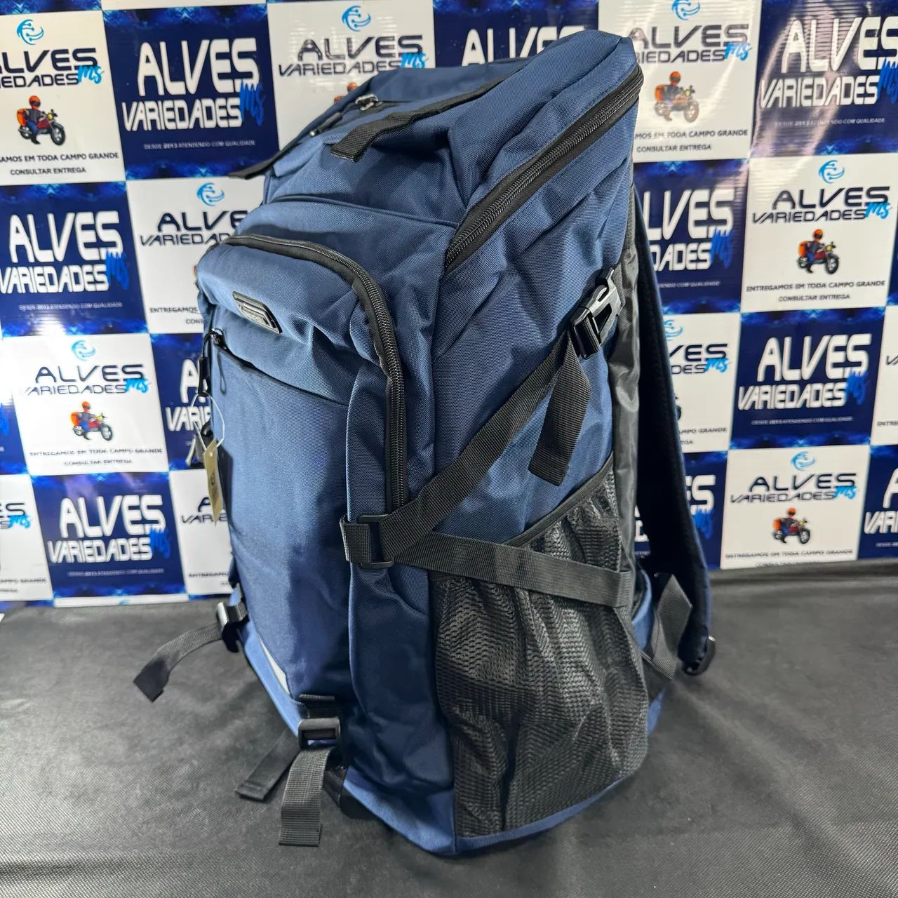 Mochila grande estilo camping com espaço para notebook  - Foto 5