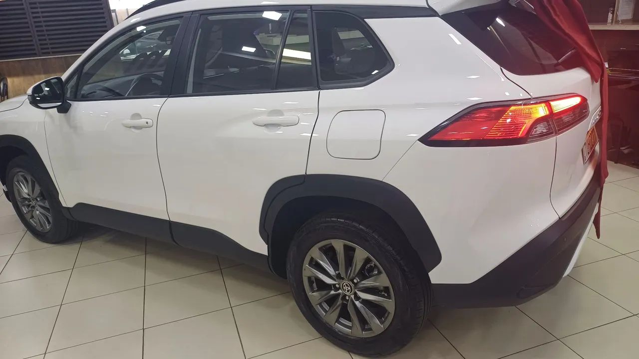 VENDO COROLLA  CROSS  2025 TOP - Foto 4