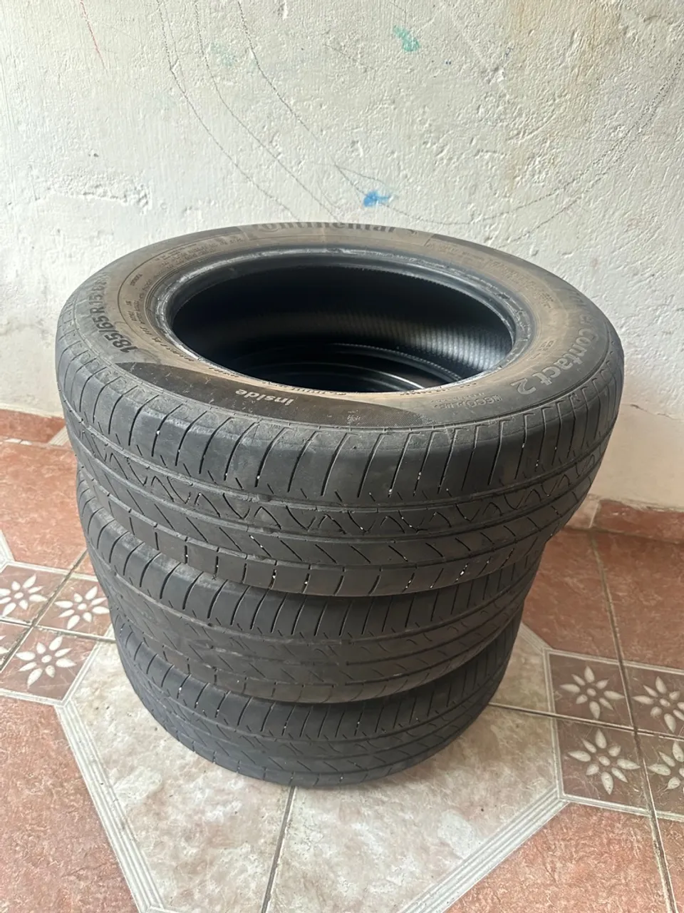 Jogo de Pneus Continental Contact 2 185/65 R15