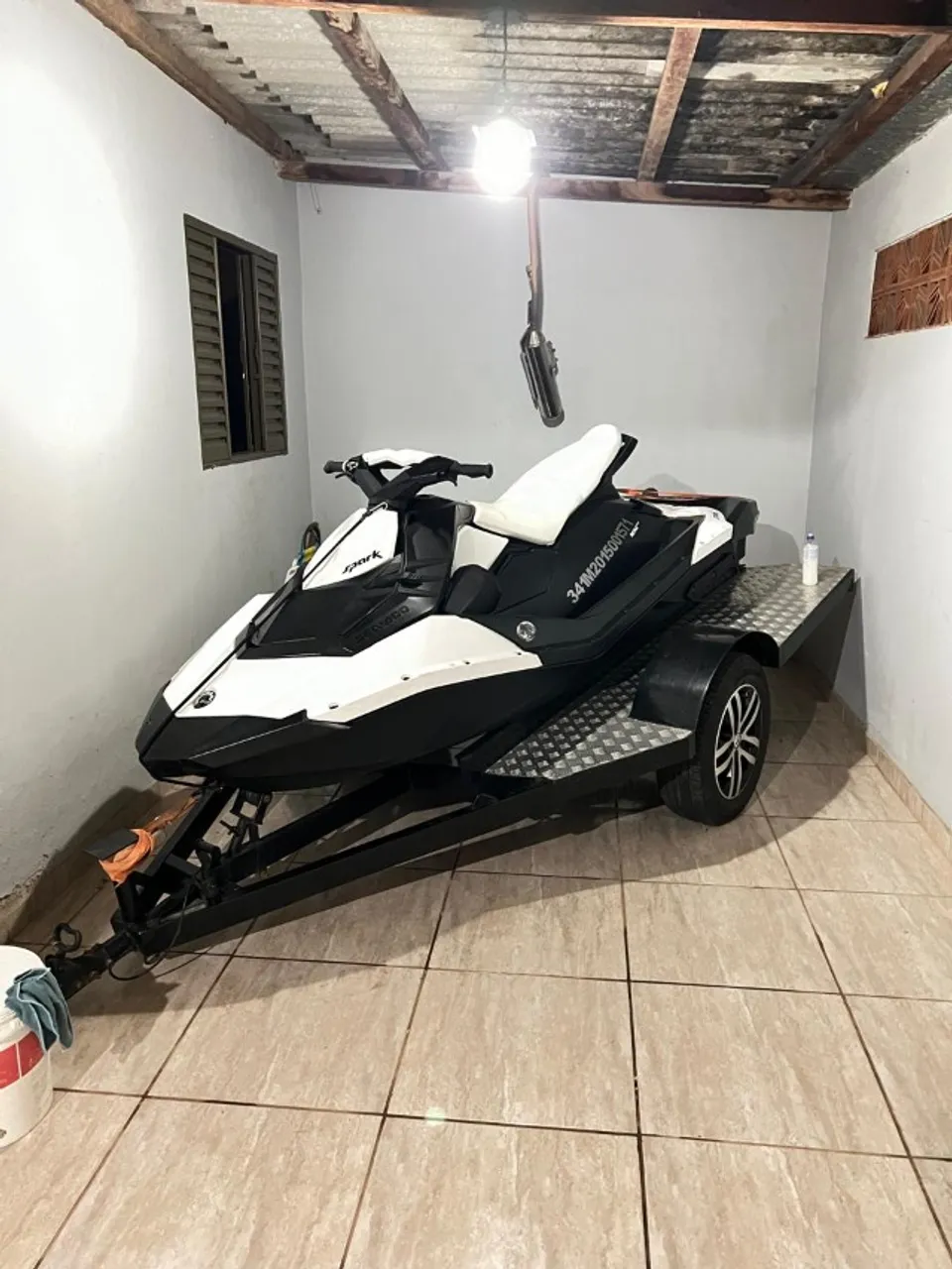 JESTSKI SEADOO SPARK - 3 LUGARES - COMPLETO