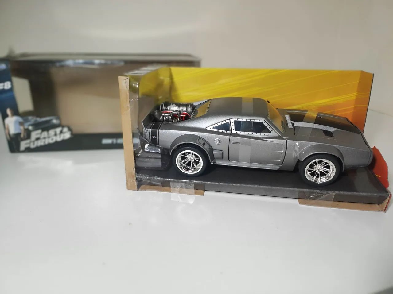 Dodge Charger Dom's 1970 Fast & Furious - Foto 4