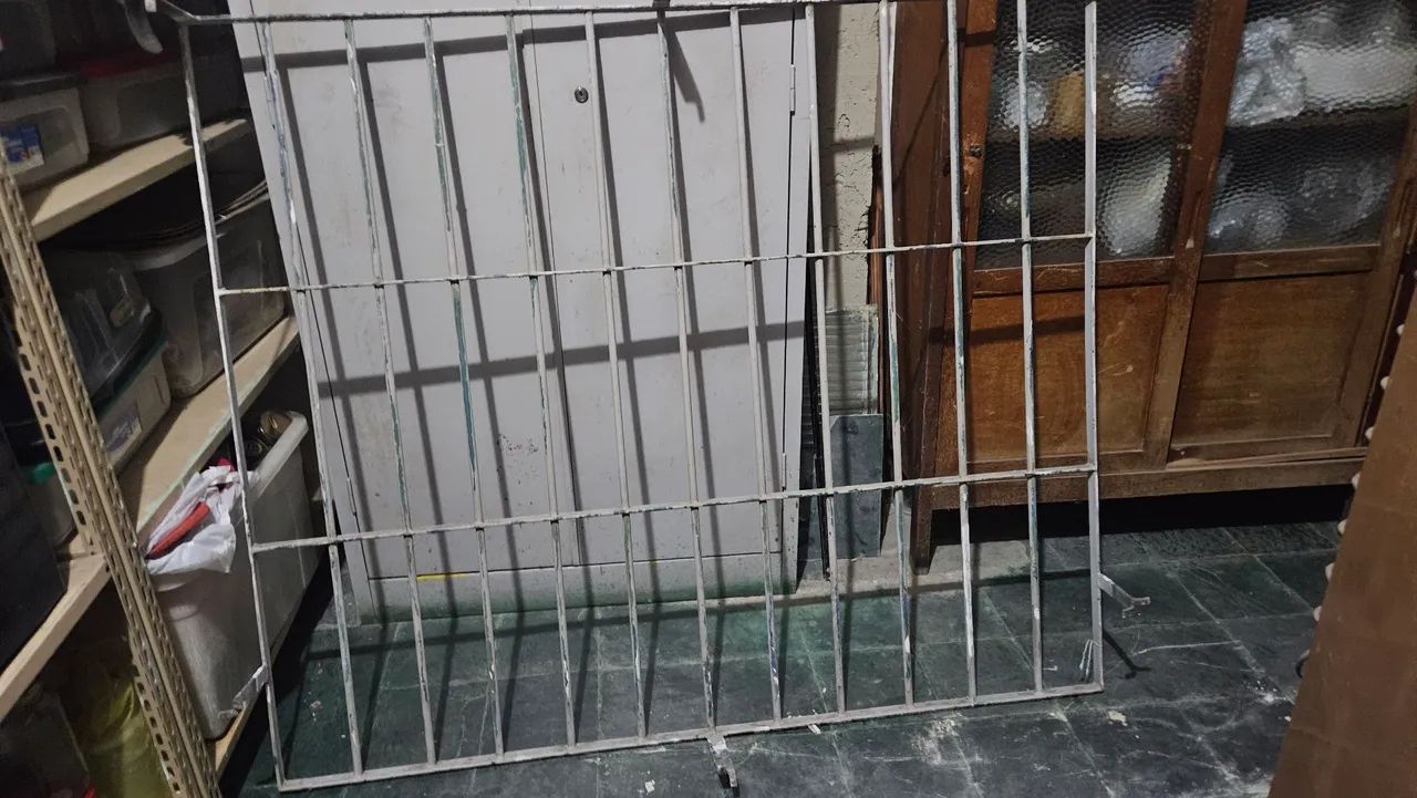 Janela metalon e Grade64840780092034122