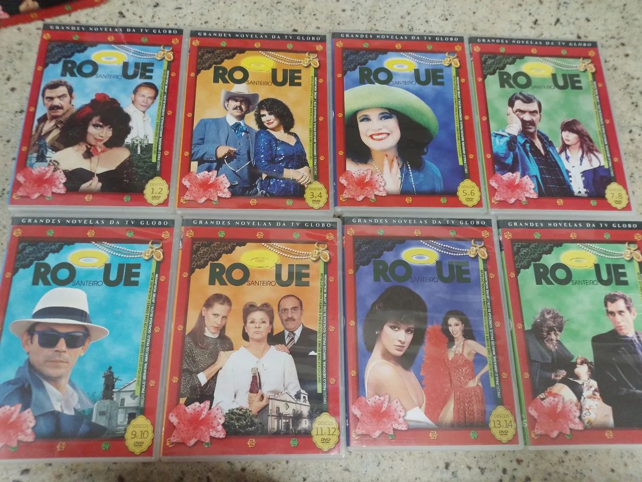 Coleção da novela rock Santeiro 15 dvds - Foto 3