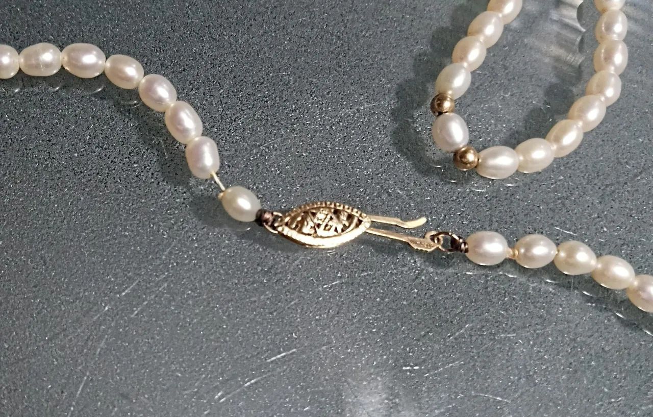 Colar de Pérolas Com Fecho Em Ouro 14k 585 Tamanho 40cm + Pulseira 