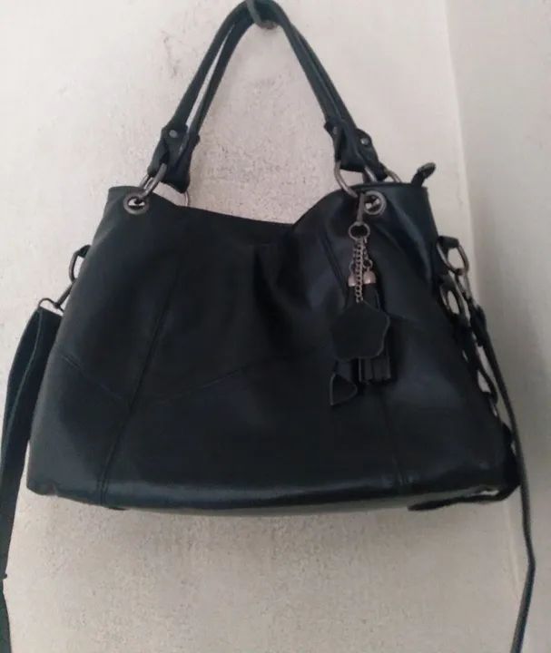 Bolsa de Ombro Feminina Preta