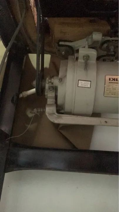 Máquina de Costura Industrial - Usada em Ótimo Estado - Foto 2