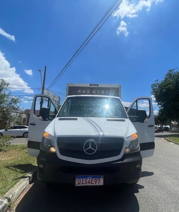 Sprinter 415 L 2.2 baú 2017/2018 - Foto 12