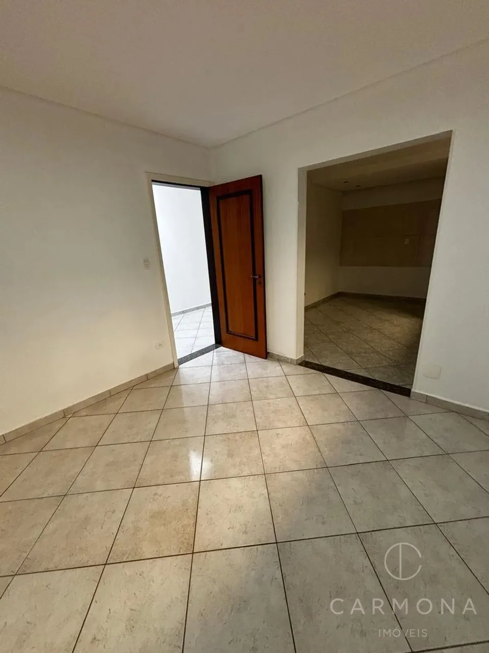 Sala para alugar em Zona 05, Maringá-PR