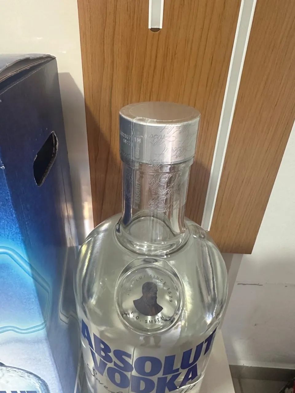 Absolut Vodka - Edição Limitada - 4,5 litros - Foto 4