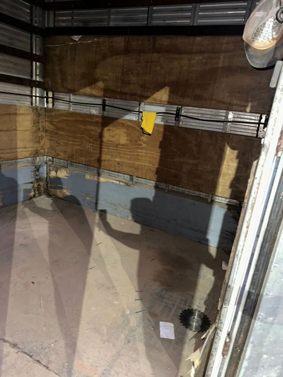 Medidas Bau alumínio : 5,20 x 2,50 x 2,80 altura - Foto 2