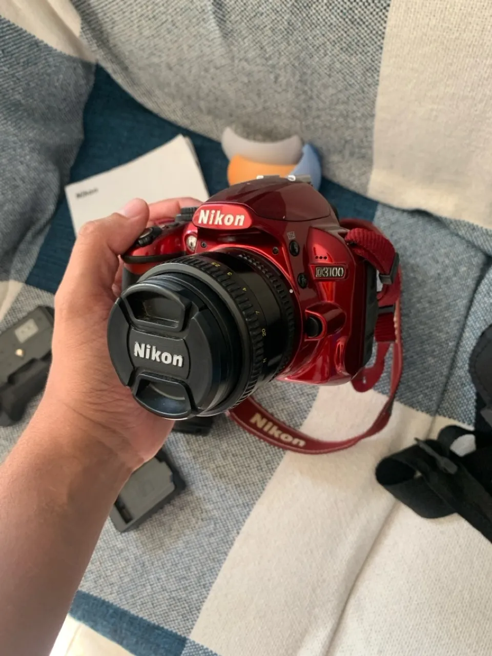 Nikon d3100 vendo URGENTE