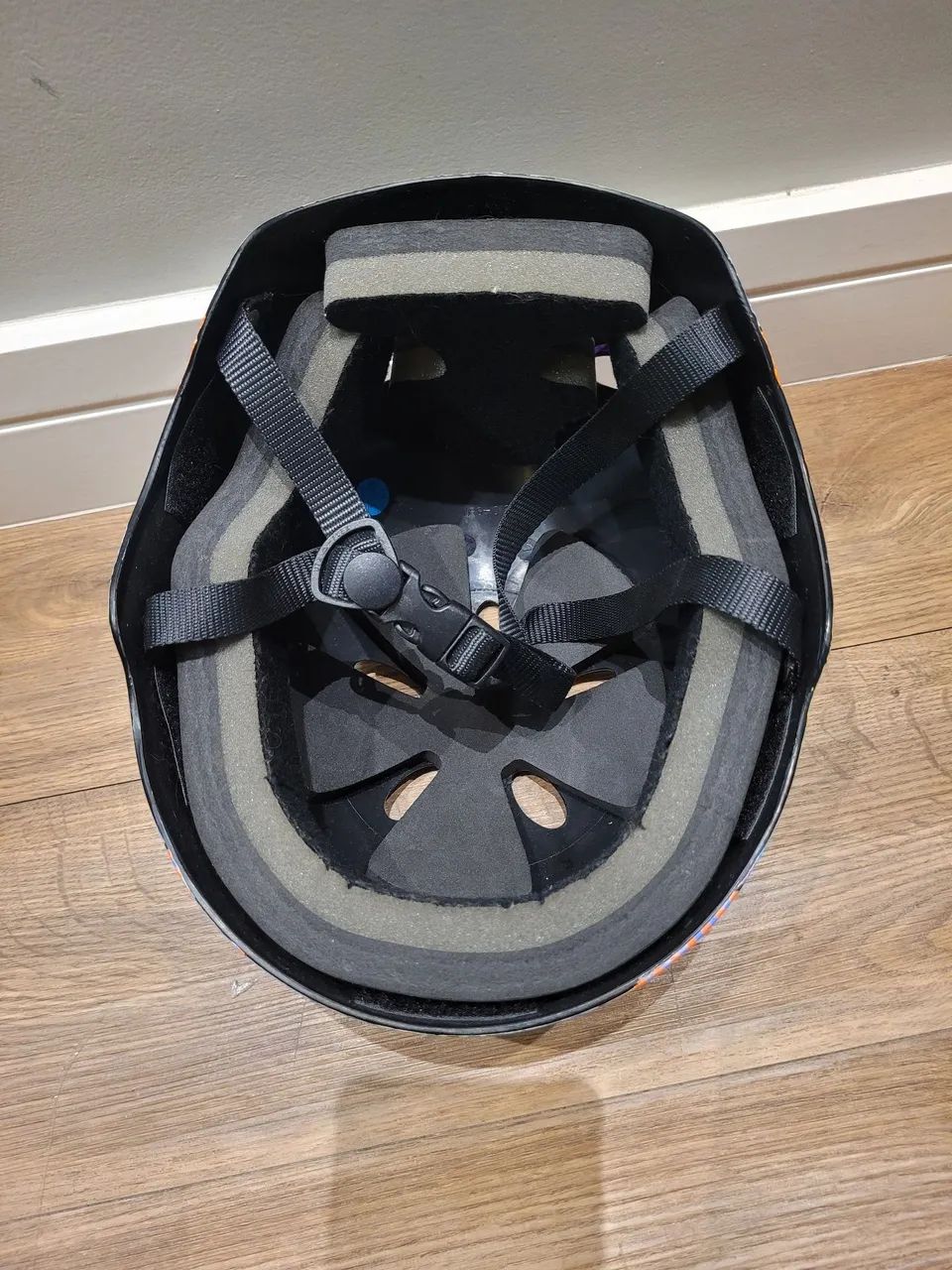 Capacete Traxart Adulto - Foto 4