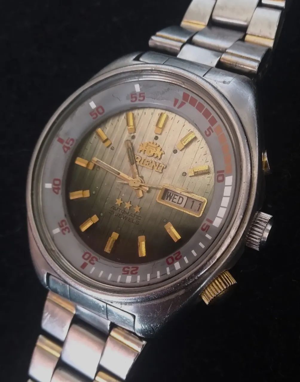 ω☆オードリー☆ωページ Relógio Orient Automatic Day-Date '469EE6-70 CA' 42mm - Anos 1970