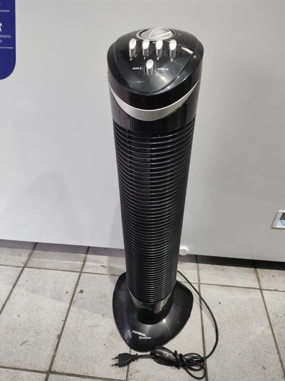 Ventilador de Torre Mondial Premium