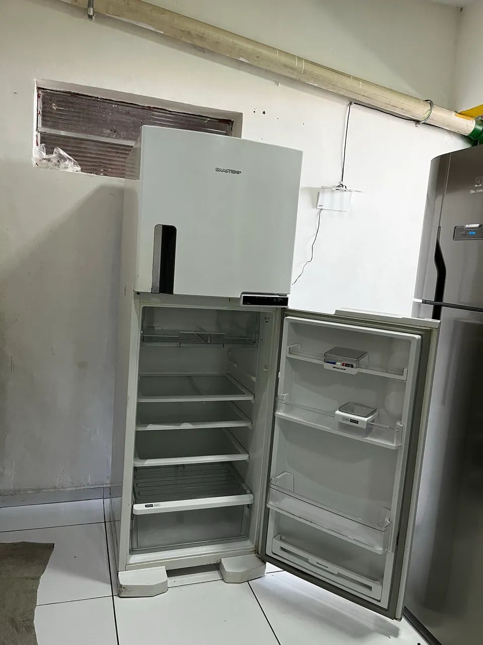 Refrigerator